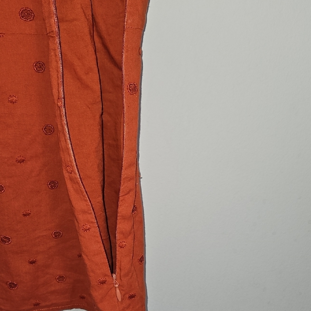 Ann Taylor Loft Rust Orange Embroidered Sleeveless Faux Wrap Front Top Size 12 - Picture 5 of 9